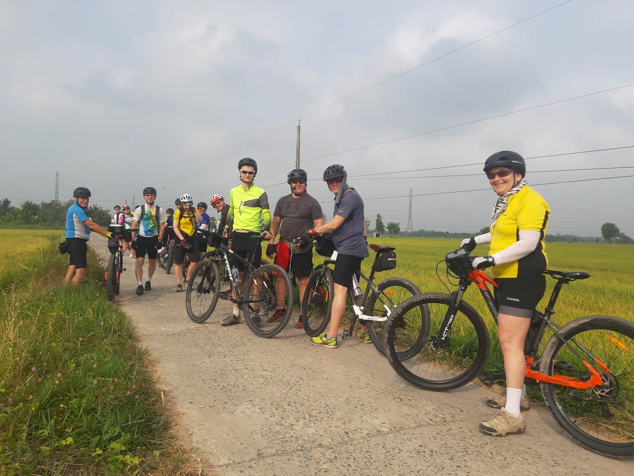 Phnom Penh Cycling To Sihanoukville 5 Days